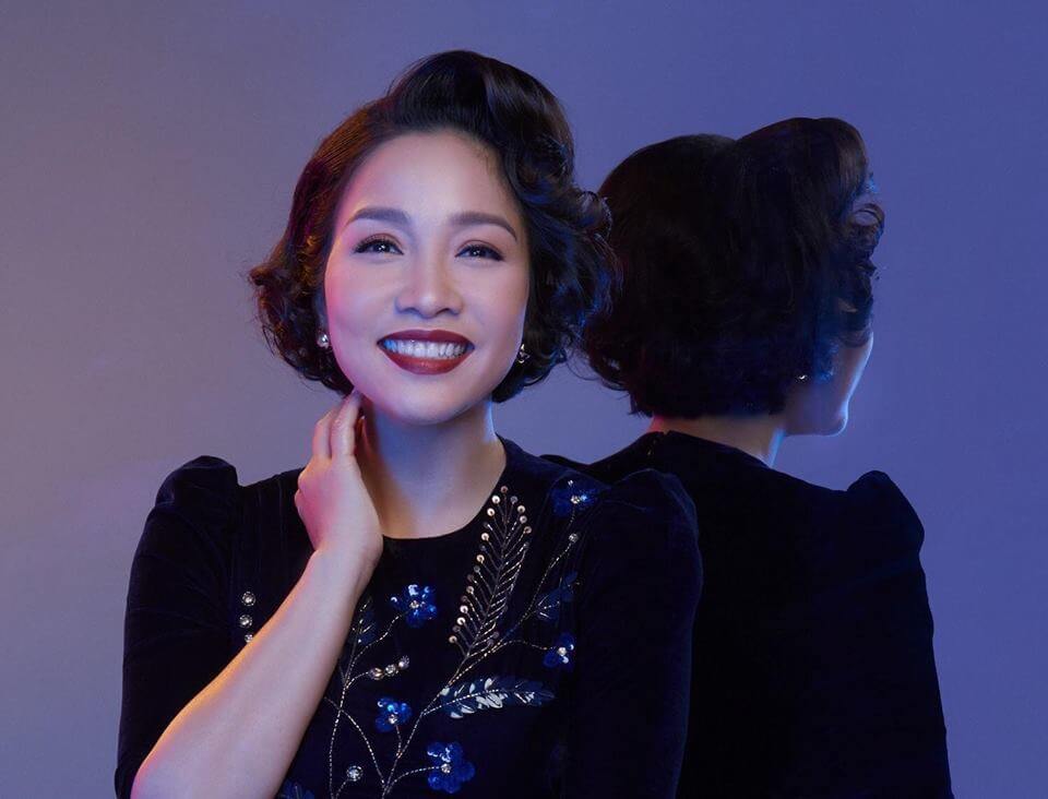 Mỹ Linh biểu diễn trên sân khấu quốc tế