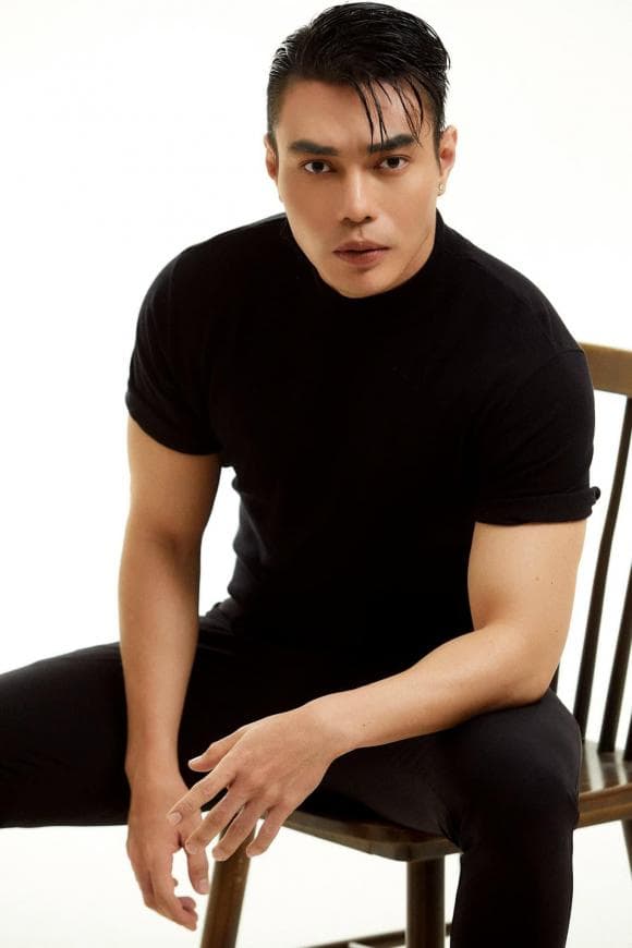 Võ Hoàng Thông trong MV âm nhạc